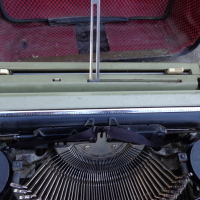 Стара пишеща машина., снимка 2 - Антикварни и старинни предмети - 36397694