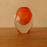 Малка стъклена ваза Мурано 1970 г, снимка 4 - Вази - 43992401