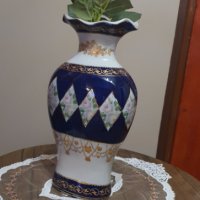 Много красива порцеланова ваза, снимка 4 - Вази - 43367040