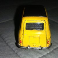 Метална количка Renault 4 - Welly 52362 , снимка 3 - Колекции - 39122056