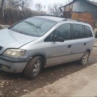 Opel Zafira 1 и 6 бензин двигателя скоростна кутия са перфектни Продава се само на части, снимка 3 - Автомобили и джипове - 27594360