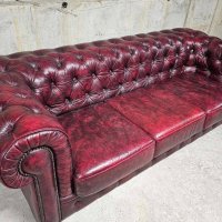 Оргинален диван в стил Честърфийлд в перфектно състояние, снимка 2 - Дивани и мека мебел - 44063535