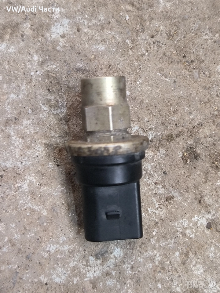 Датчик сензор климатик за Голф 5 Ауди А3 Пасат Туран VW Golf 5 Audi A3 8P Passat Touran 1K0959126B, снимка 1