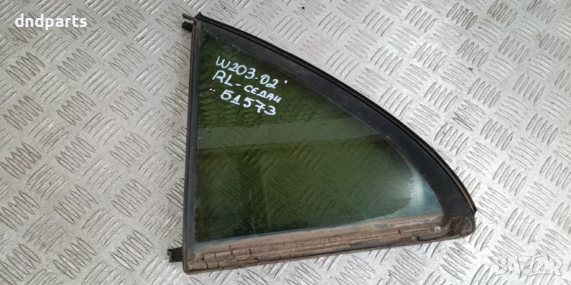 Стъкло врата Mercedes C-Class W203 2002г.(задно ляво)	, снимка 1