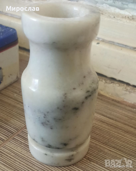 Малка мраморна ваза, снимка 1