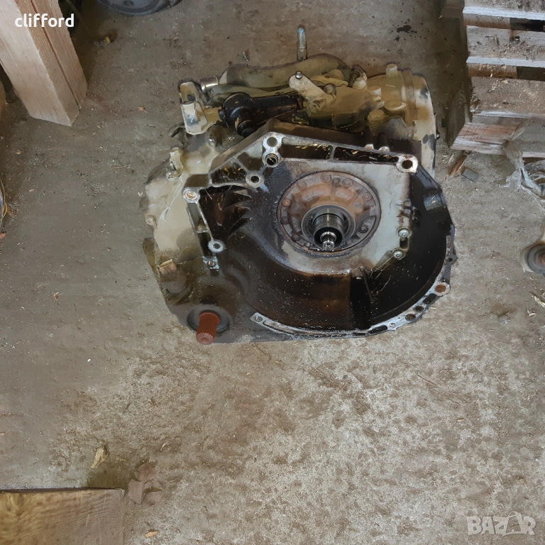 Автоматична скоростна кутия от Ситроен Ксара-1,6 бензин, снимка 1