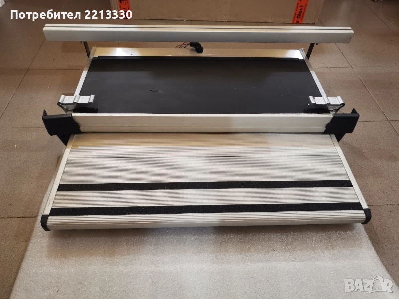 Електрическо стъпало Thule Slide-Out Step G2 12V , 700 Чисто ново за Fiat , Citroen , Peugeot , снимка 1