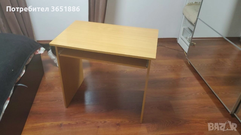 Бюро, снимка 1