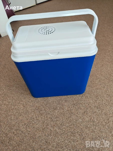 Продавам електрическа хладилна чанта , снимка 1