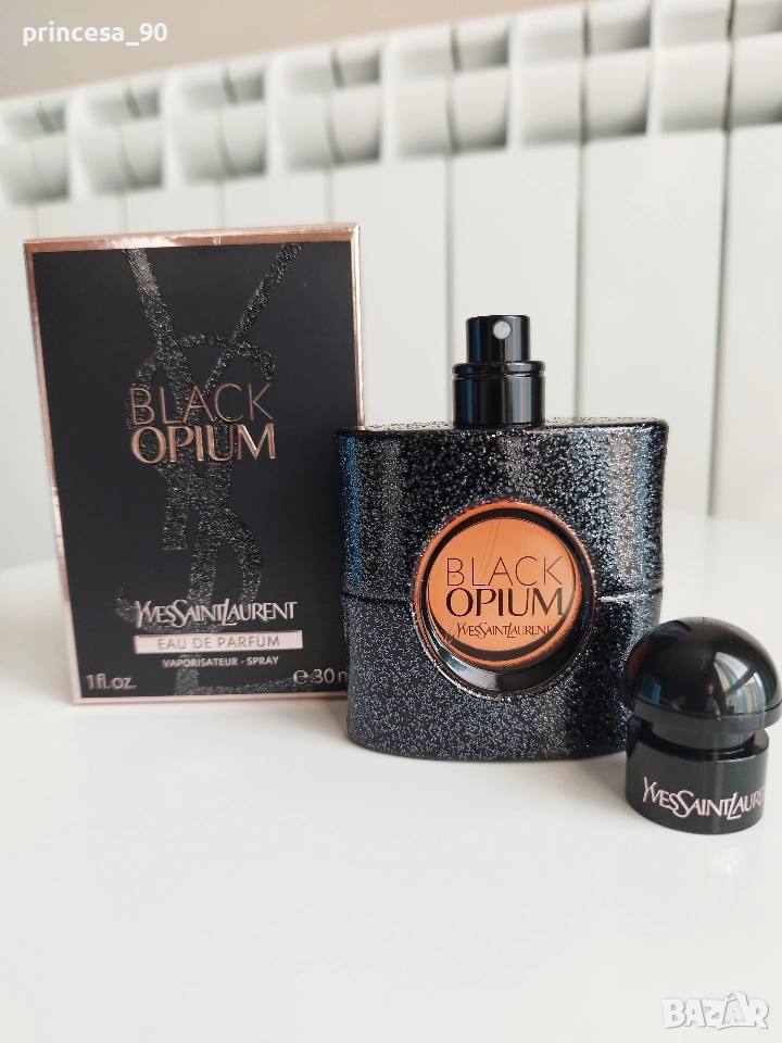 Парфюм Yves Saint Laurent black opium , снимка 1