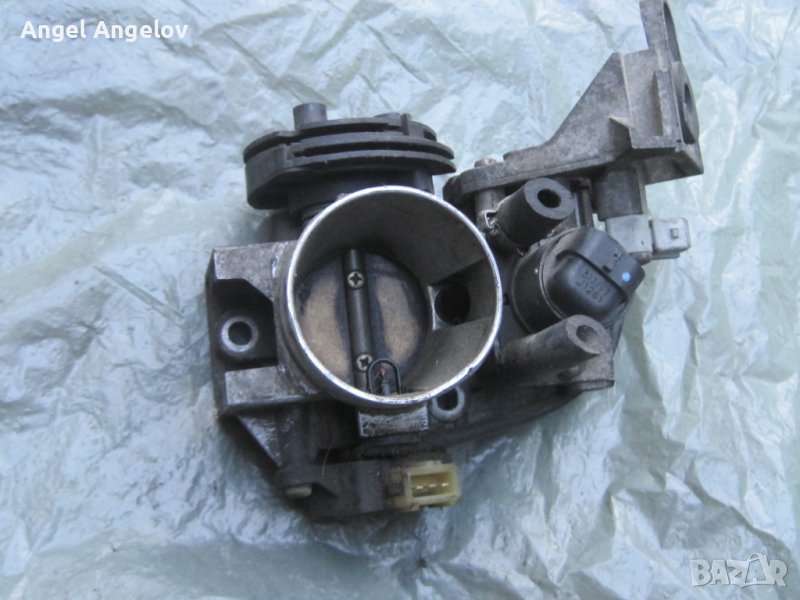 Дросел Клапа 0280122003 Bosch B13/00 CITROEN SAXO XANTIA XSARA Peugeot 106 406 806, снимка 1