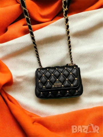 чанти guess , снимка 3 - Чанти - 51330603