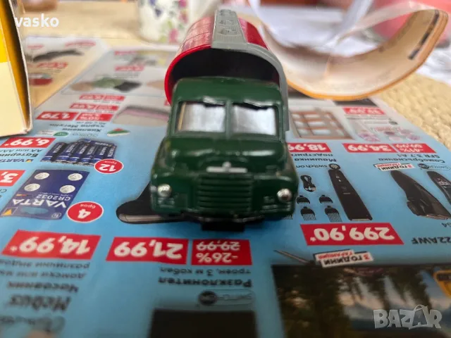 Made in England 1:64 Vanguards, снимка 3 - Колекции - 49886438