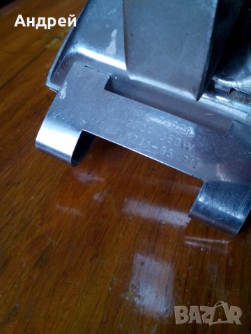 Стара електрическа ютия #6, снимка 6 - Антикварни и старинни предмети - 27760967