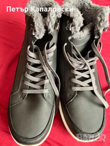 Зимни мъжки обувки ботуши WEATHERPROOF номер 43 UK 9 

Ограничителни бройки.