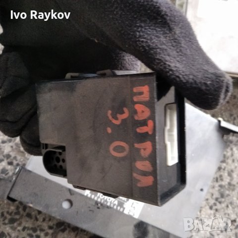 Електронен блок Nissan Patrol 3.0 diesel 28495 VB002, снимка 2 - Части - 43866299