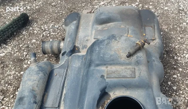 Резервоар Мерцедес Спринтер (Н)
- VW LT
- 6950493 - 9014710198, снимка 5 - Части - 49882617