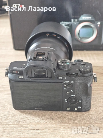 Sony A7R II + FE 90mm f/2.8 Macro G OSS – Като ново!, снимка 2 - Фотоапарати - 53044625