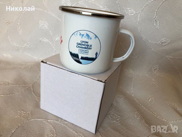 Метално емайлирано канче, бяло със сребрист кант, ретро стил, ново, брандирано French Alps Airports, снимка 4 - Чаши - 43602855