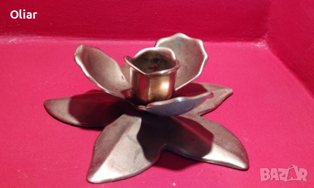 Много красив свещник цвете-лотос.  Месинг., снимка 1