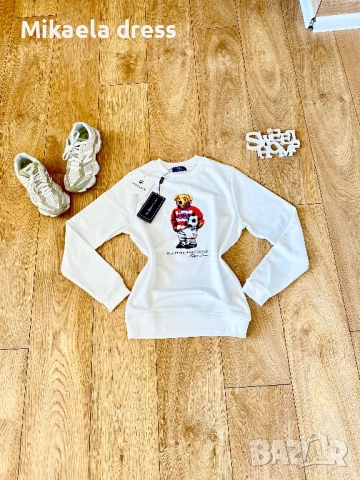 Нов син памучен суичър на Polo Ralph Lauren. Суперсвеж и готов за носене. Подходящ за всекидневието.