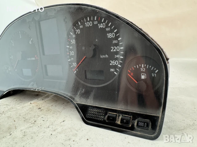 Табло Километраж за Audi A8 D2 FL 2.5 TDI, 110.008.904/016, 4D0 919 033 BL, 4D0919033BL, снимка 3 - Части - 51392771