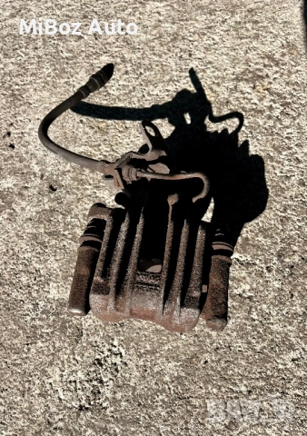 Спирачен апарат заден Фолксваген Голф 6 VW Golf, снимка 2 - Части - 53600831