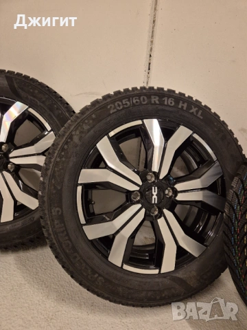 Dacia Sandero Jogger чисто нов зимен комплект 205 60 R16 96H XL , снимка 4 - Гуми и джанти - 53292237