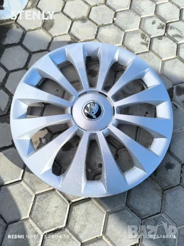 Оригинални тасове за Шкода,15 цола,Skoda 15" Fabia,Rapid , снимка 2 - Аксесоари и консумативи - 48729296