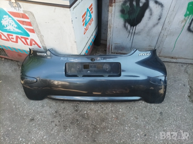 Задна броня за Тойота Айго 2 врати. 2009 год. , снимка 2 - Части - 51675735