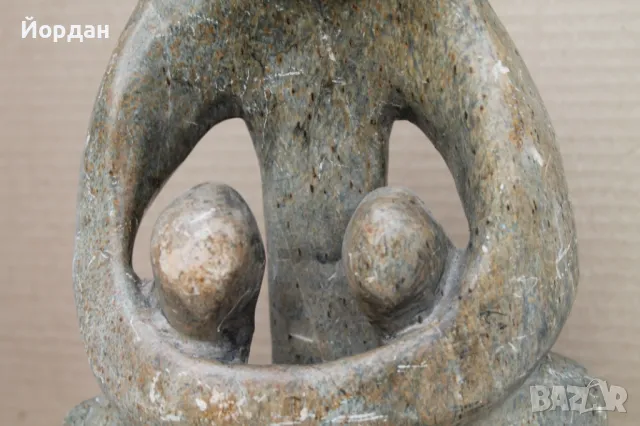 Скулптура имитираща ''Томас Мур''