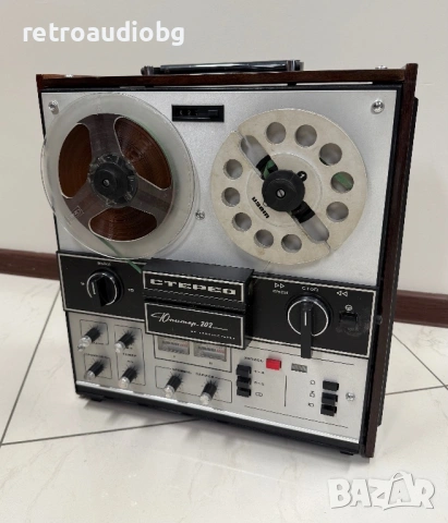 Ретро стерео ролков магнетофон Юпитер 202