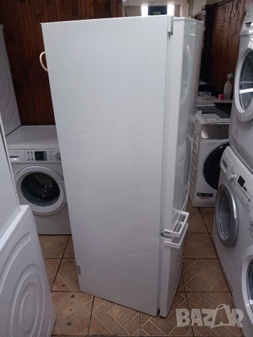 Като нов комбиниран хладилник с фризер Миеле Miele с две години гаранция!, снимка 6 - Хладилници - 53449064