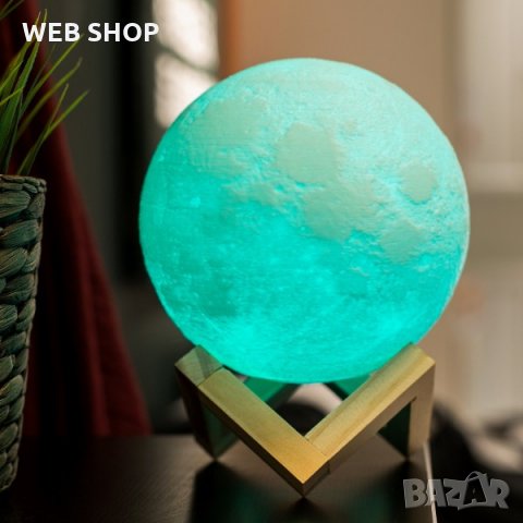 Нощна лампа луна с 3D форма,16 цвята и дистанционно, снимка 4 - Настолни лампи - 32550493