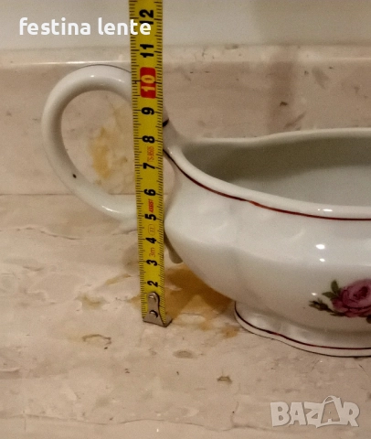 Порцеланова сосиера, снимка 10 - Антикварни и старинни предмети - 52585543