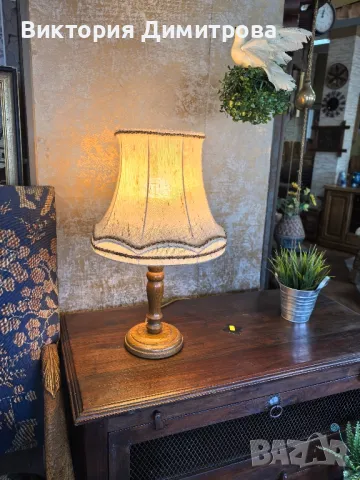 Настолна лампа, снимка 6 - Настолни лампи - 48626101