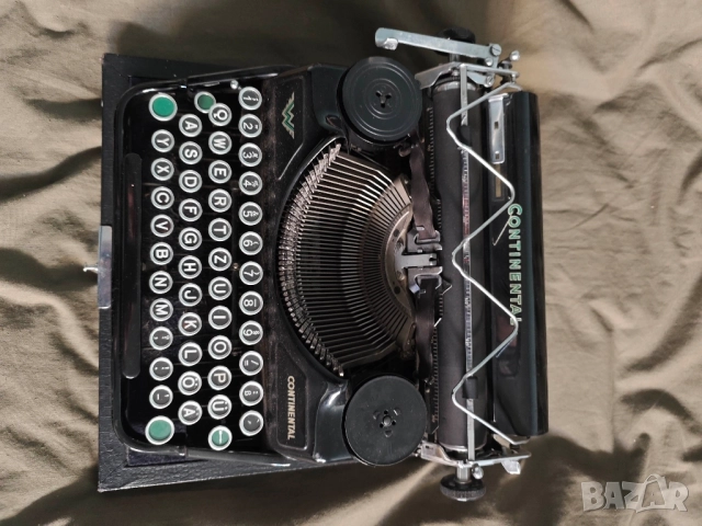 Продавам пишеща машина Continental, снимка 4 - Друго - 52413142
