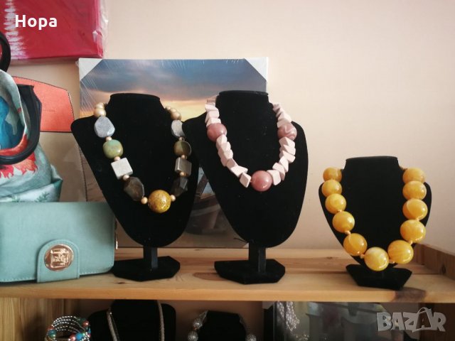 Колиета, снимка 4 - Колиета, медальони, синджири - 16861876