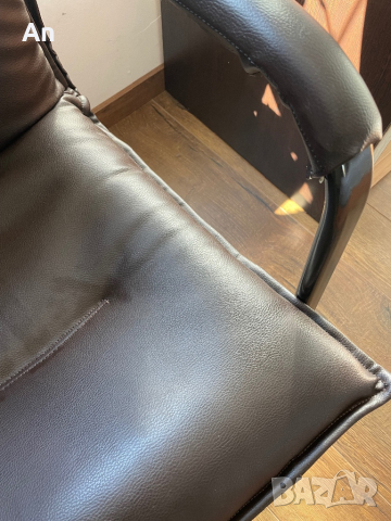 Офис стол от естествена кожа, снимка 3 - Столове - 44910459