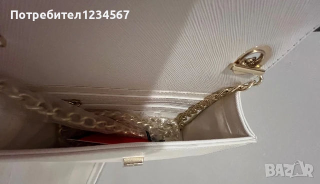 Нова чанта Valentino, намалена от 190 лв с етикет, снимка 4 - Чанти - 51032638