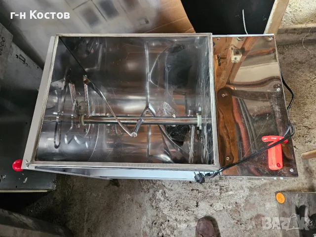 Тестомесачки Месобъркачки  Професионални за Тесто, Кайма, Месо от два различни производители , снимка 15 - Обзавеждане на кухня - 27664782