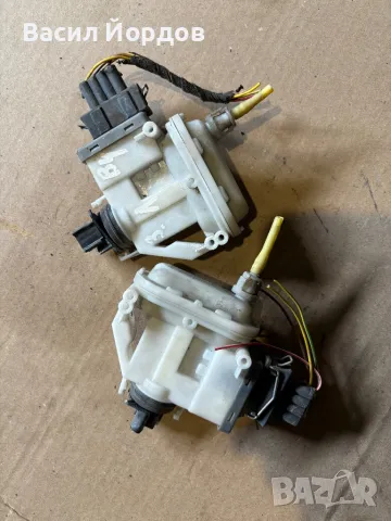 Машинка Централно заключване за Пасат Б3/Б4 / VW Passat B3/B4 / Централно Задни врати / 3A0 862 153B