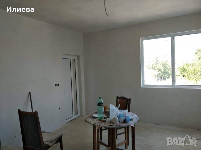 Продавам етаж от къща гр.Каварна, снимка 8 - Етаж от къща - 25847145