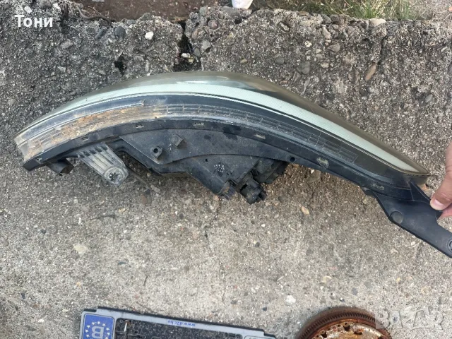 Фар Хюндай И20, снимка 2 - Части - 47771291