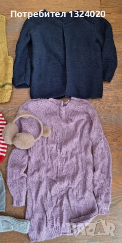 Голям лот зимни дрехи шалове шапки за момиче всичко за 5лв общо, снимка 2 - Други - 51888879