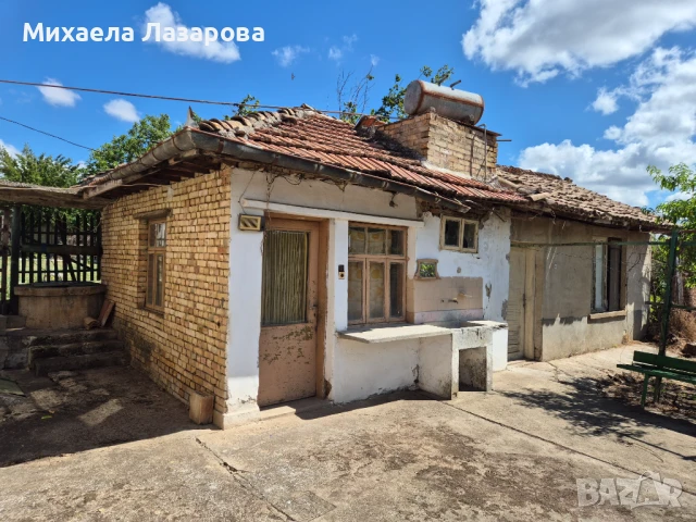 Двуетажна къща в с. Куцина , снимка 10 - Къщи - 50975845