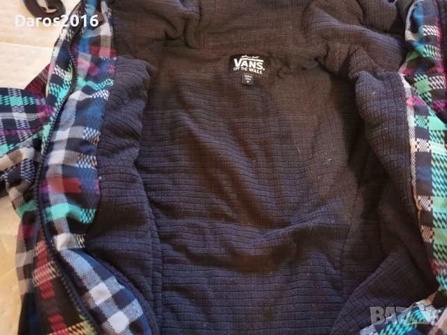 Страхотно яке Vans размер M, снимка 13 - Якета - 38389834