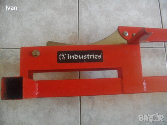 Нова Ръчна Гилотина-Машина Рязане Ламиниран Паркет/Ламинат-INDUSTRIES-740мм/770 мм-Черна Немска, снимка 5 - Други инструменти - 37465650