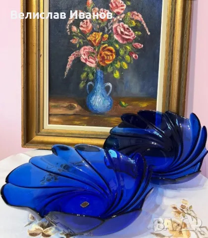 Винтидж стъклени купи на Arcoroc в перфектно състояние. Кобалтово синьо.