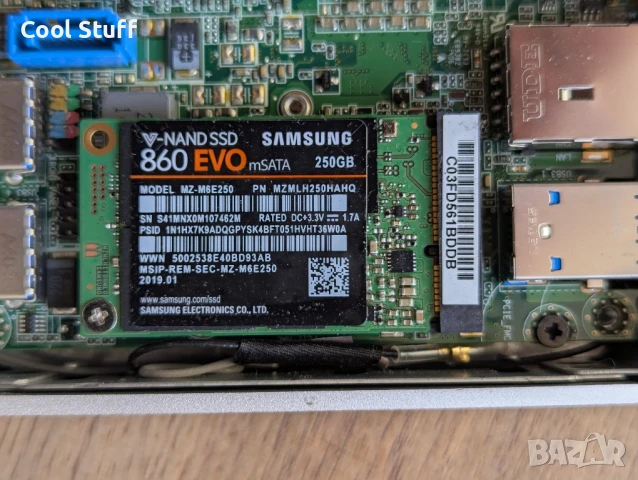 Intel® NUC Kit D34010WYK – компактен мини компютър, снимка 10 - Работни компютри - 51336348